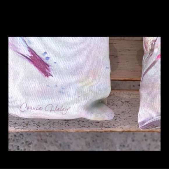 Connie Haley Watercolor Hummingbirds Climaweave Indoor/Outdoor Toss Pillows - Picture 6 of 7